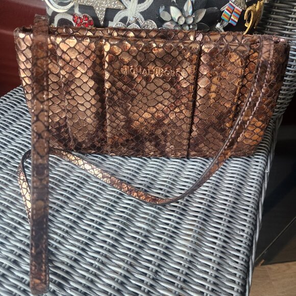MICHAEL KORS ~ Metallic COPPER Snakeskin Crossbody Bag Purse Handbag ~ EUC - Picture 1 of 6